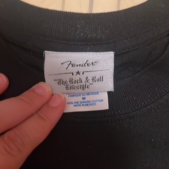 🎼🎸 Vintage Fender shirt size Medium EUC - Picture 5 of 5